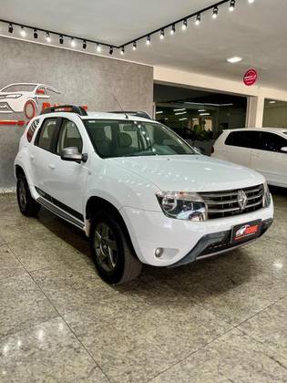 RENAULT DUSTER 2.0 DYNAMIQUE 4X2 16V FLEX 4P AUTOMÁTICO RENAULT DUSTER 2.0 DYNAMIQUE 4X2 16V FLEX 4P AUTOMÁTICO